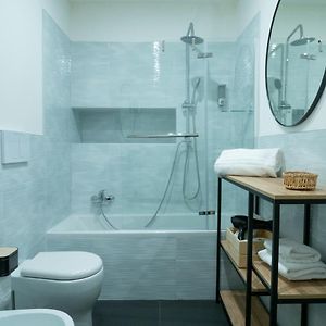 Private Bathroom King Room